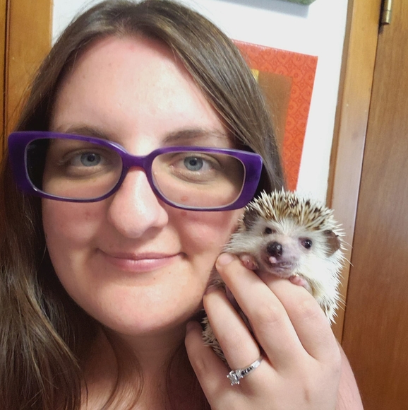 Meet your Posher, Stephanie - Picture 1 of 1